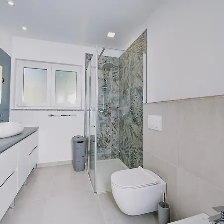Apartman Ru With Balcony *